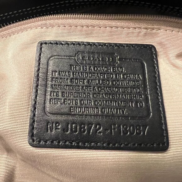 Coach Hampton Collection Black Pebbled Leather Shoulder Bag - Picture 5 of 10